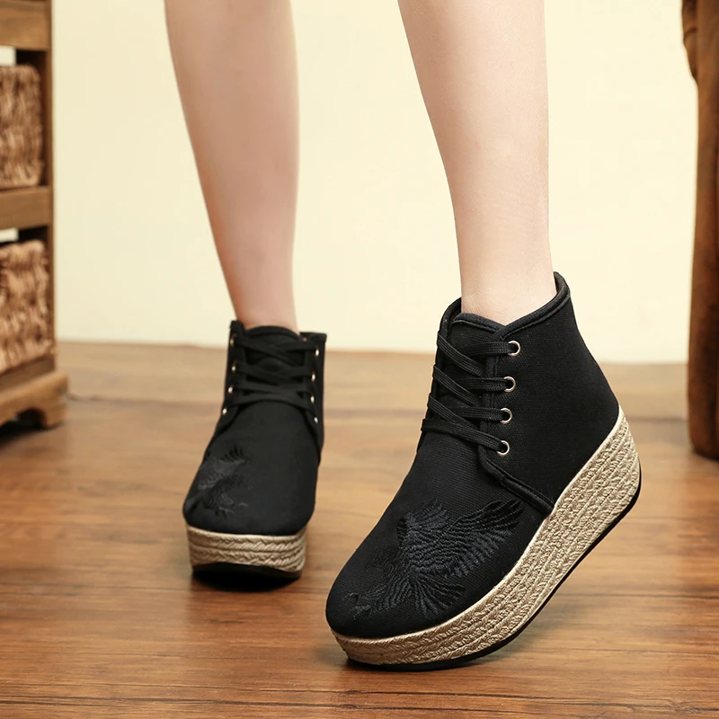 第四代汉诺依1618-209春秋新款纯色重工刺绣鹰汉服古风国潮国风女