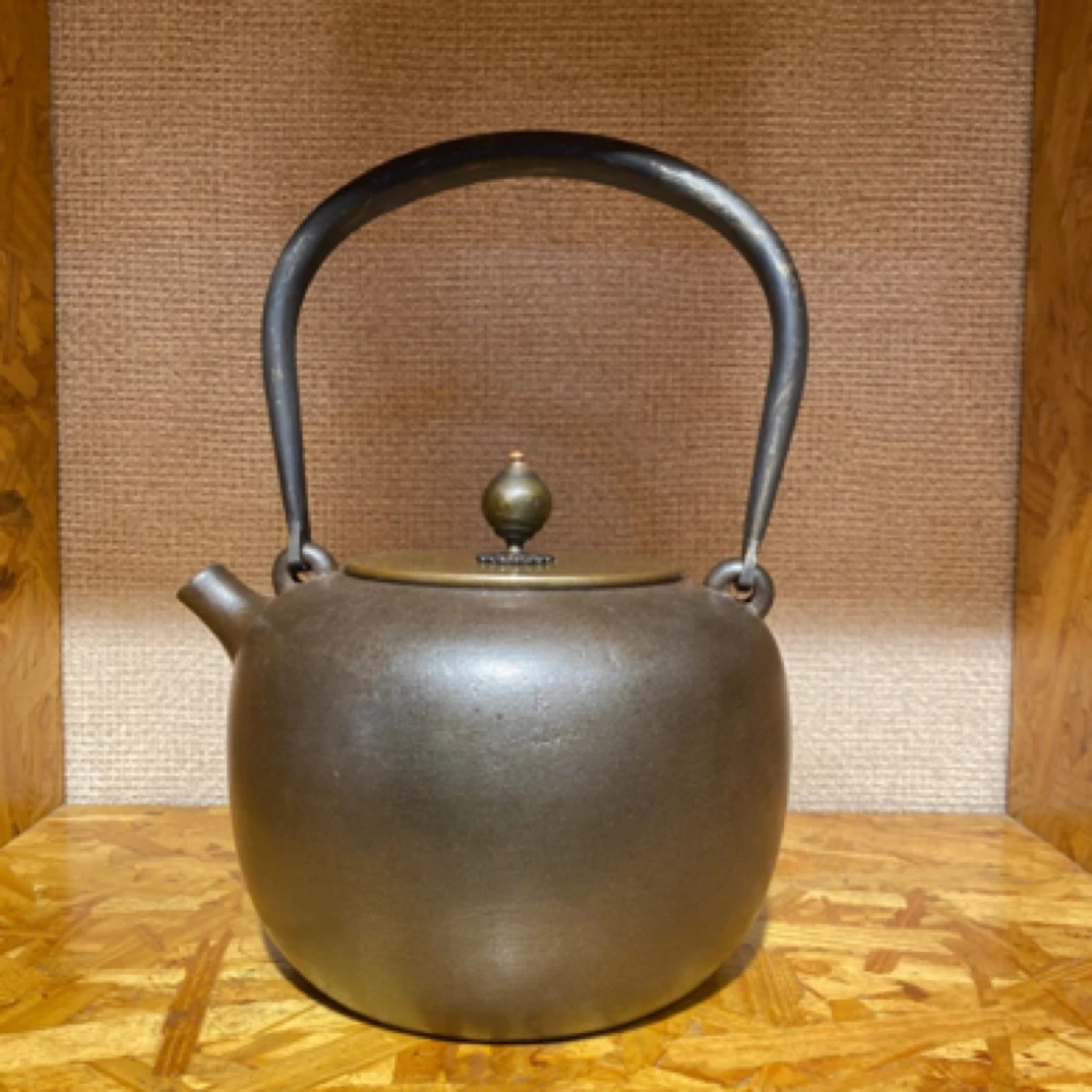 回流老铁壶素面铃木手造砂铁壶手工无涂层家用烧水泡茶壶铁壶