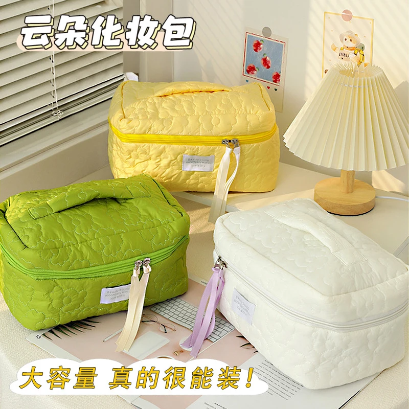 云朵新款洗漱大容量收纳干湿分离包包防水防尘旅行简约便捷化妆包