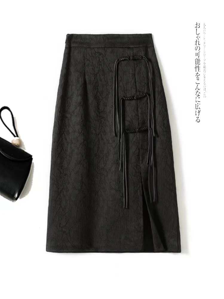 浮雕提花中式国风显瘦半身裙2024春秋新款高腰开叉黑色中长裙