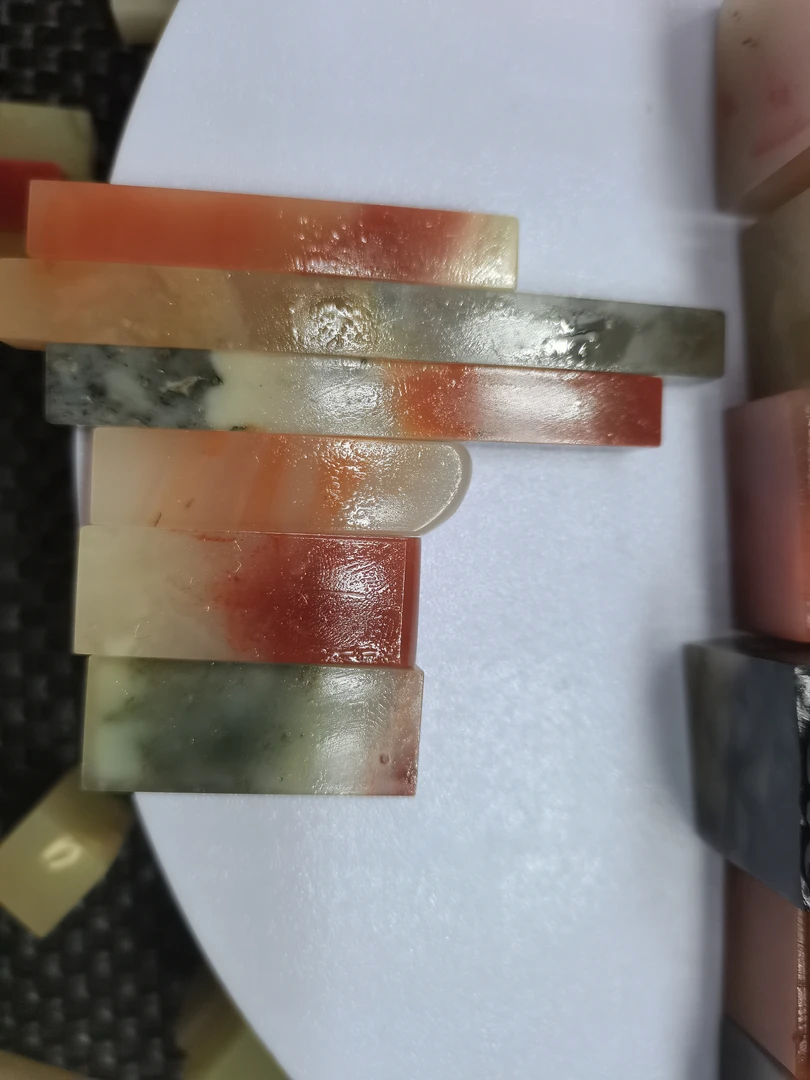 老挝石      老挝石