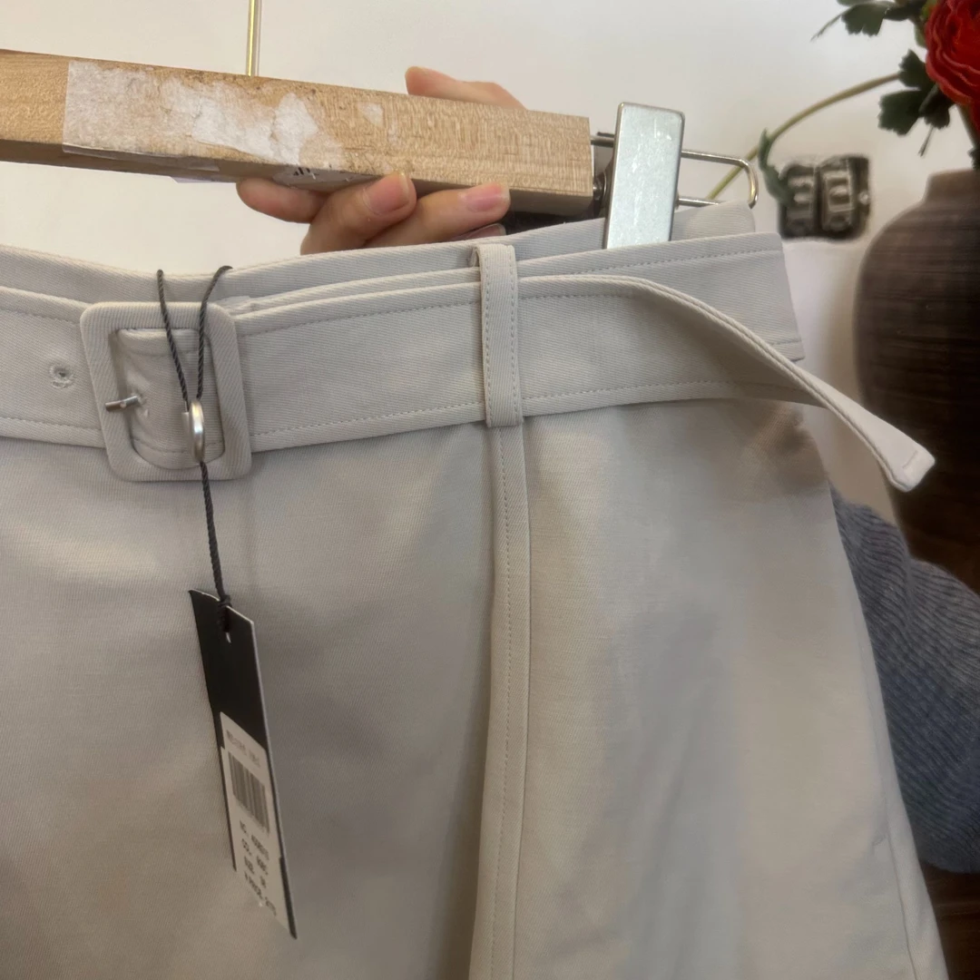 K040卡利*里品质高端女装6010