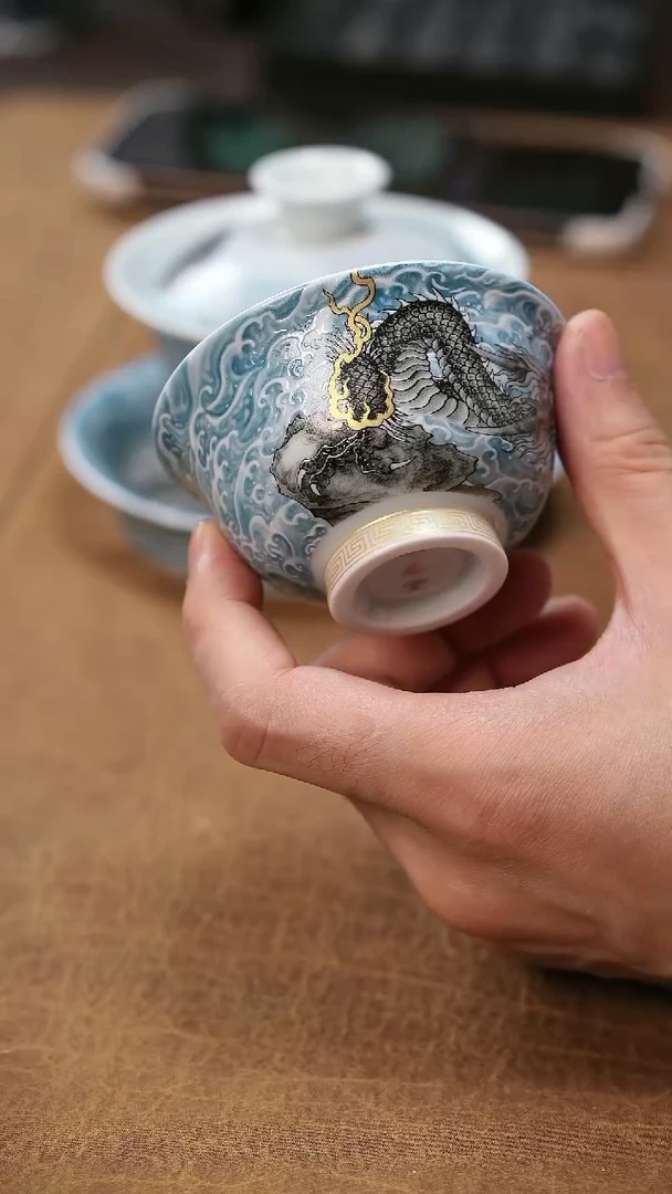 【闪购商品】主人杯彩龙小压手