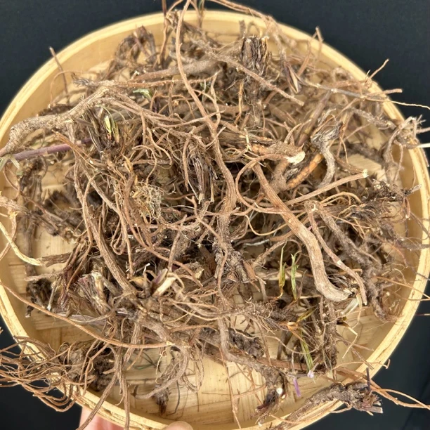 北柴胡 农户山里采集柴胡 深山里的宁柴胡100g包邮 另售干山药