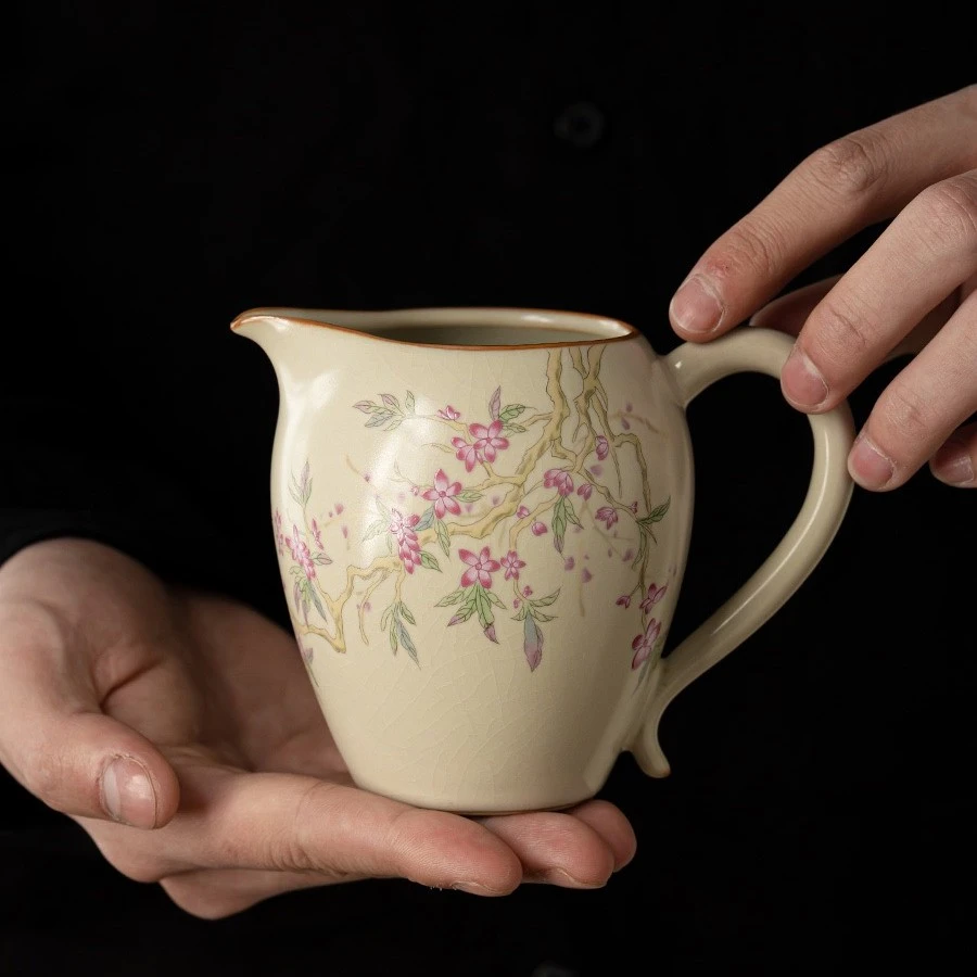 米黄汝窑美人公道茶杯功夫茶具陶瓷茶海公道杯家用单个分茶器公杯