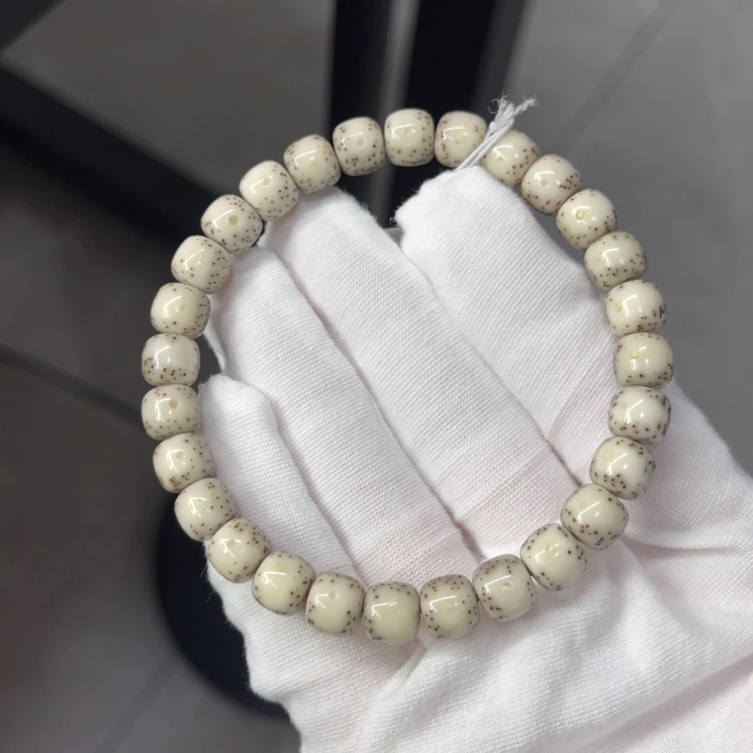 星月菩提吊坠7/8果冻白通体大留白