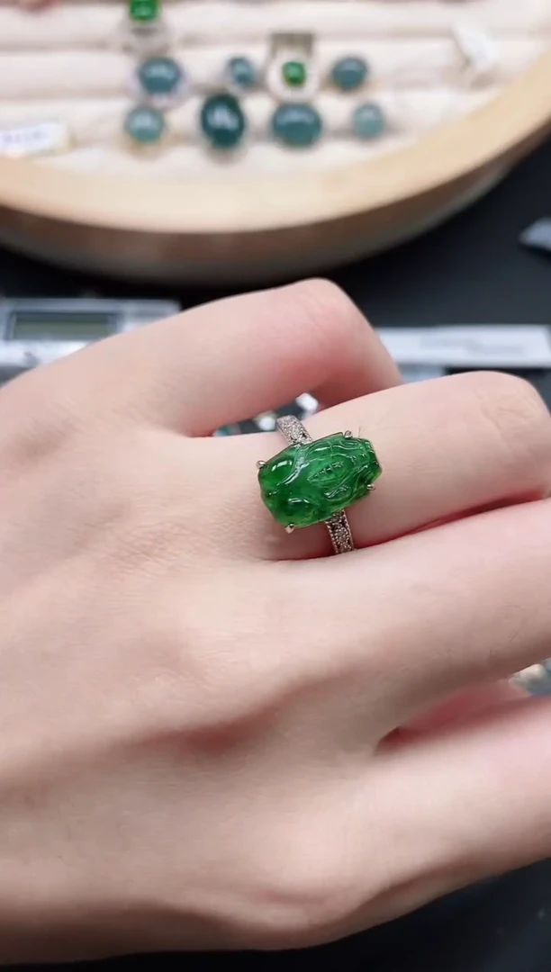 【闪购商品】翡翠戒指银S925镶嵌15151511