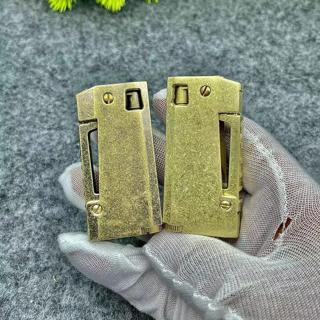 新款按压点火金属煤油防风打火机个性创意经典怀旧煤油机便携老式