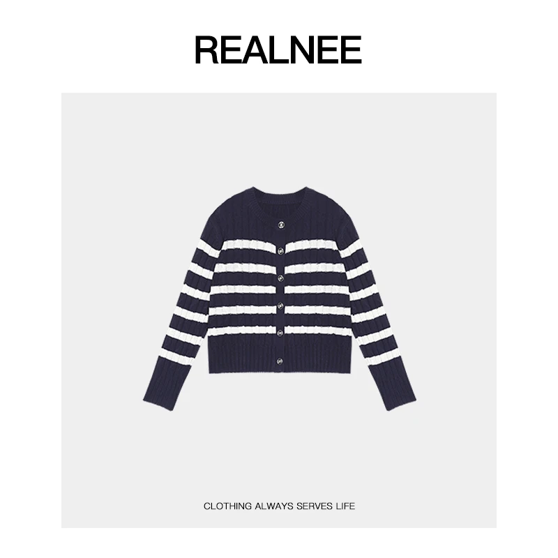 REALNEE【蓝白英短】Dio*眻绒宽松型长袖上衣撞色经典复古开衫03818