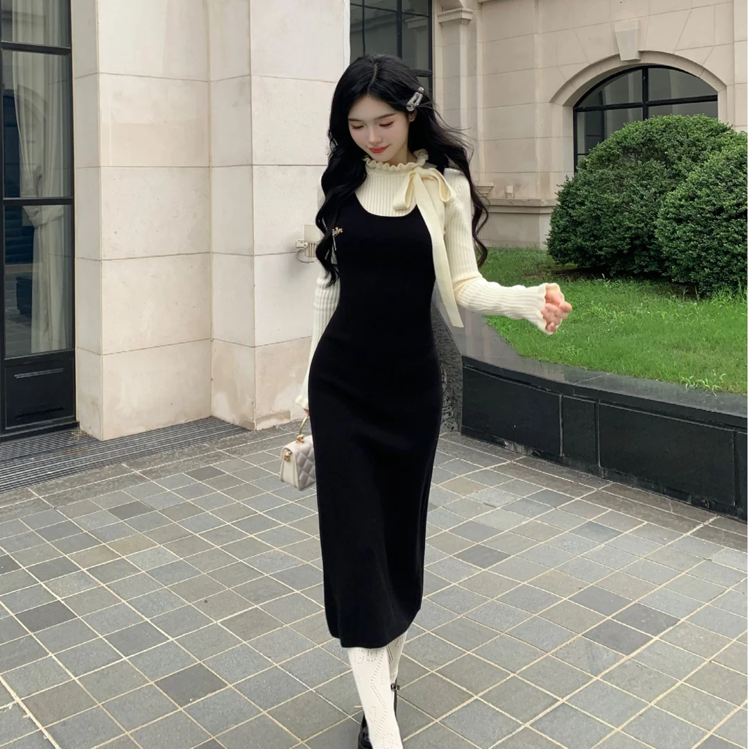 Blovelan赫曼日记 套装蝴蝶结系带木耳边领针织上衣+黑色修身半裙