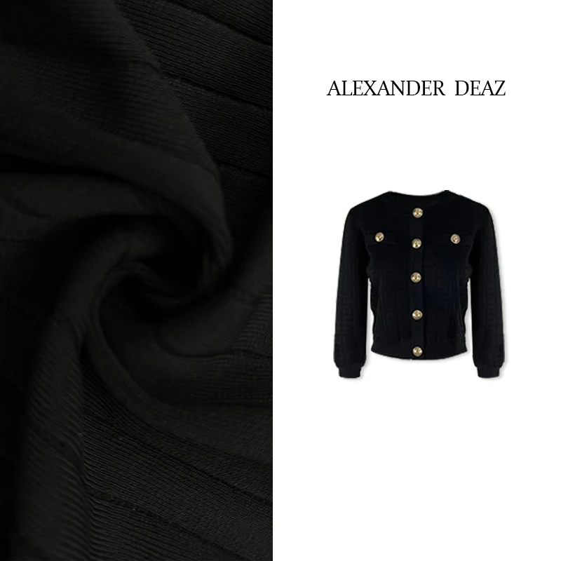 2025新款重工五金纽扣四宫格印花小香编织外套A8011