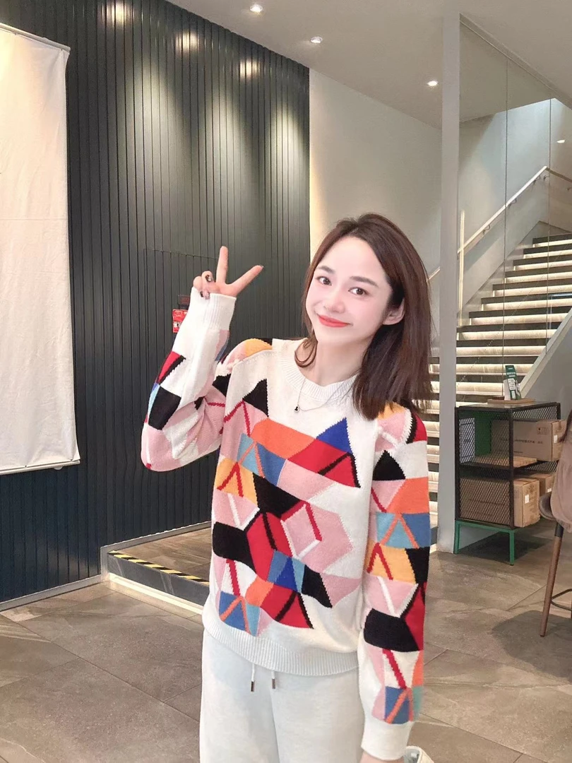 YTTRIUM LIN【三角狐狸】针织衫时尚气质（不能机洗）23929