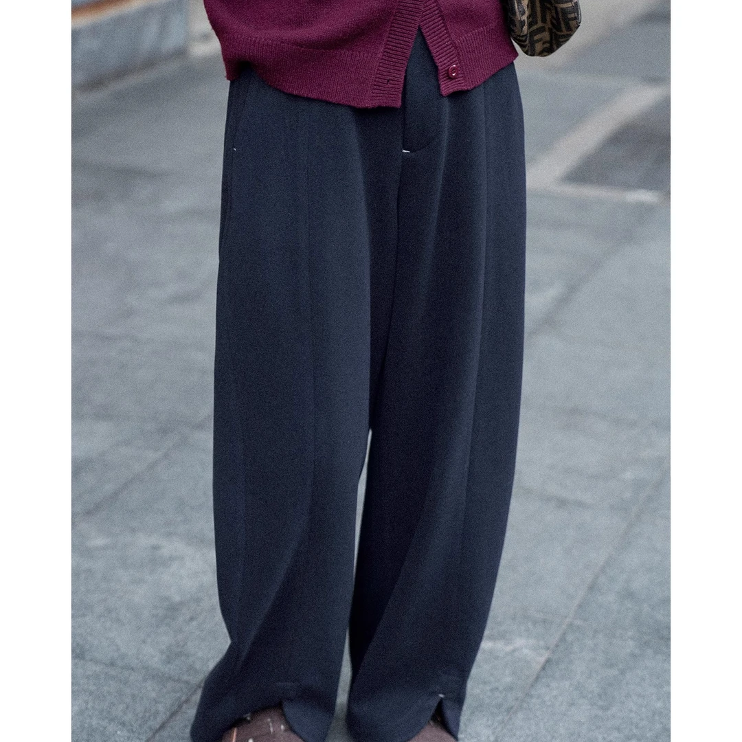 「白描工作间」"肯辛顿黑伞"弧形分割开叉宽松阔腿显瘦运动休闲裤