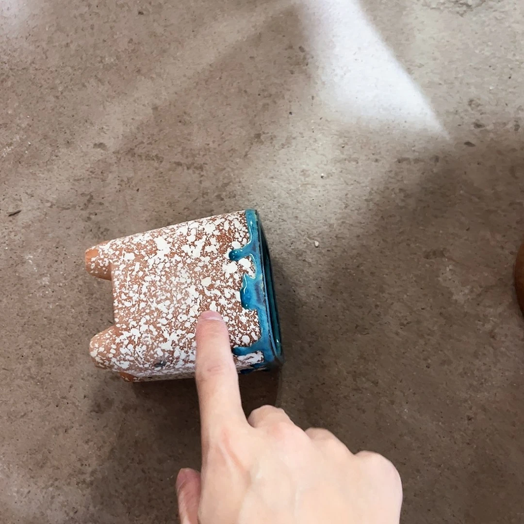 红陶20CM以下八个花盆