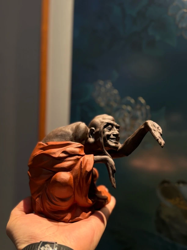 魏丁丁室内紫砂雕塑《长眉尊者》