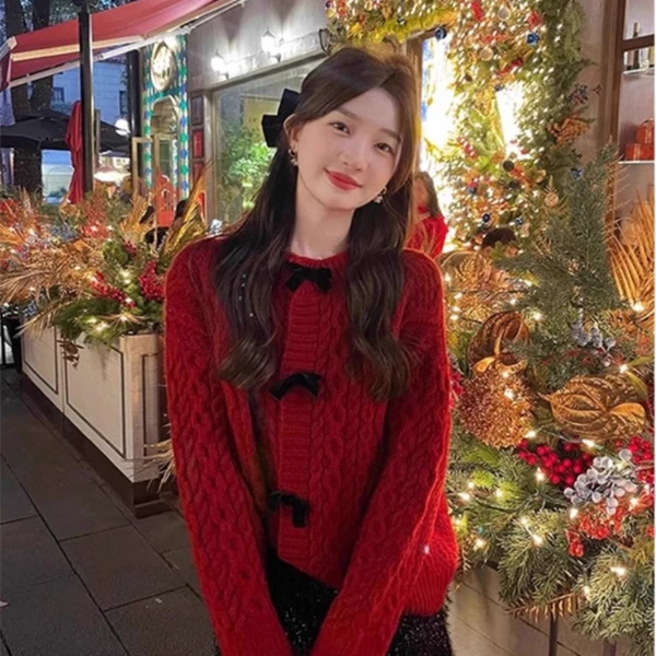 红色蝴蝶结别致麻花毛衣外套秋冬宽松慵懒复古时尚甜美针织衫开衫