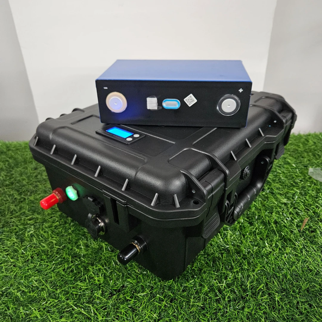 【正极锂能】12V磷酸铁锂，船用电动推进器 氙气灯专用锂电池