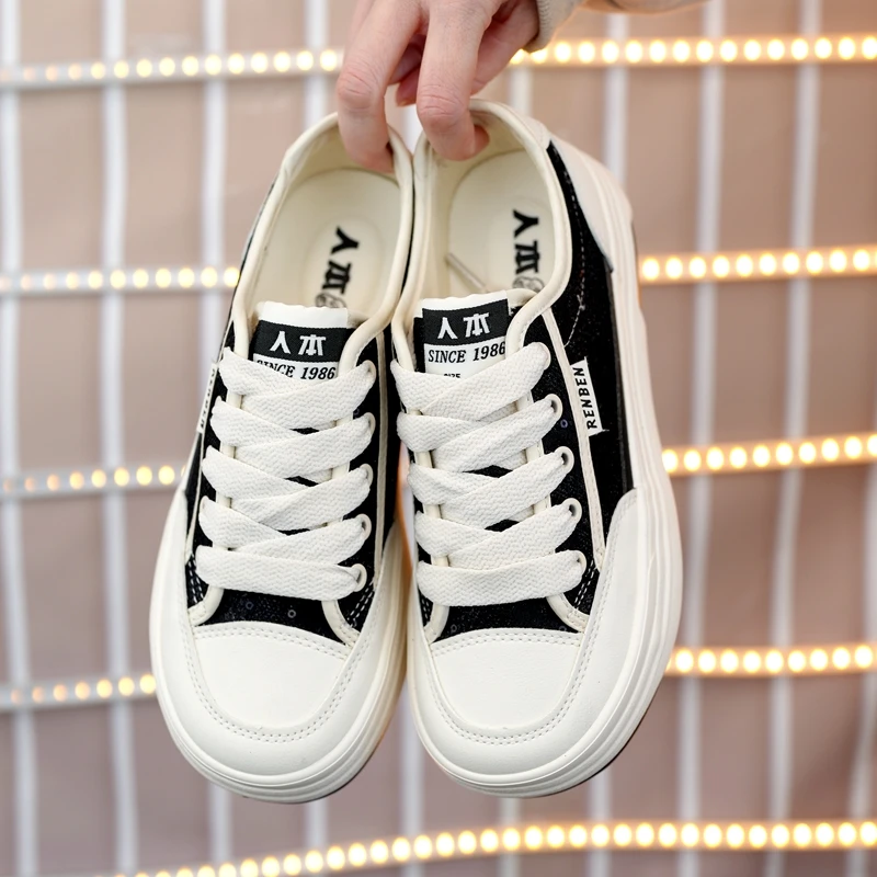人本2024春新款女鞋低帮帆布鞋透气潮鞋厚底时尚休闲鞋学生板鞋