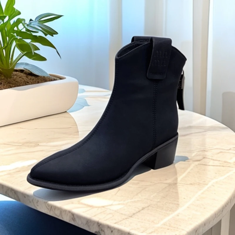 12246782开女鞋短靴粗跟尖头时尚百搭黑色高跟秋冬中跟秋季英伦