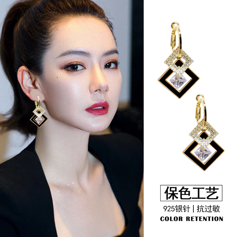 钛钢莫桑石耳饰 黑色耳钉气质长款夸张大耳环女S2025年新款潮耳坠