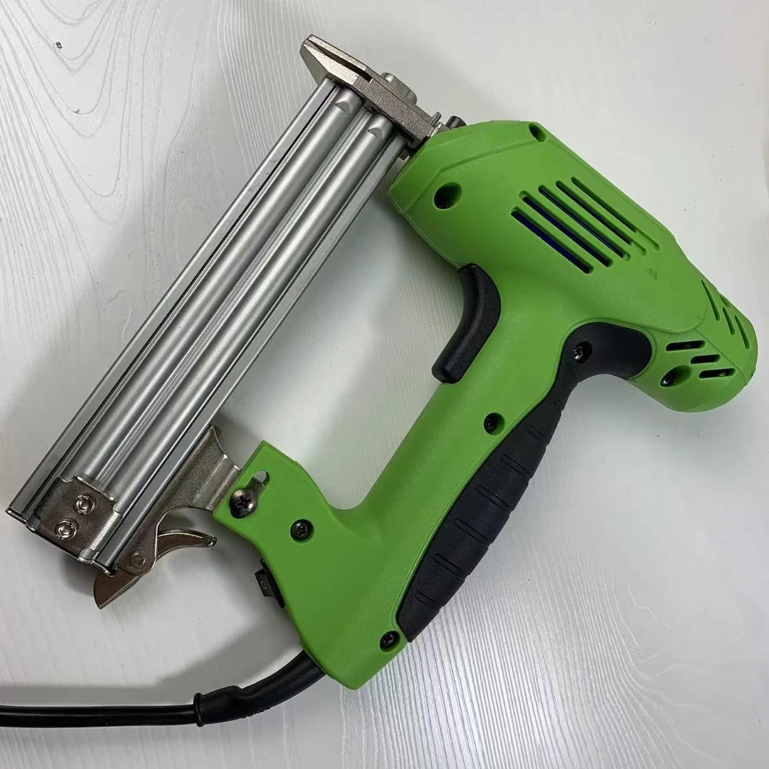 德钧  电动钉枪工具