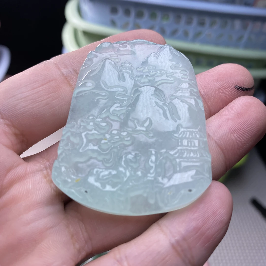 P146  晴水山水吊坠