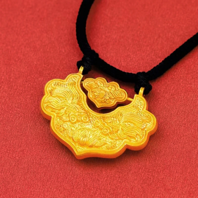 Chow Tai Seng/周大生足金999吊坠 黄金锦鲤鱼锁包挂坠纯黄金项链