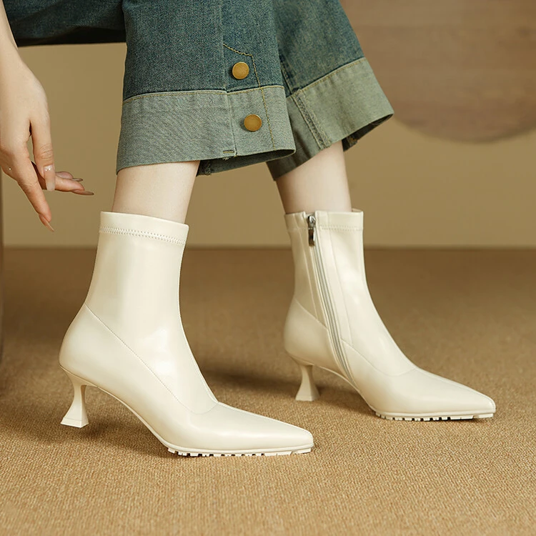 【5.0cm】修面PU细根软底时尚百搭尖头复古短靴8611
