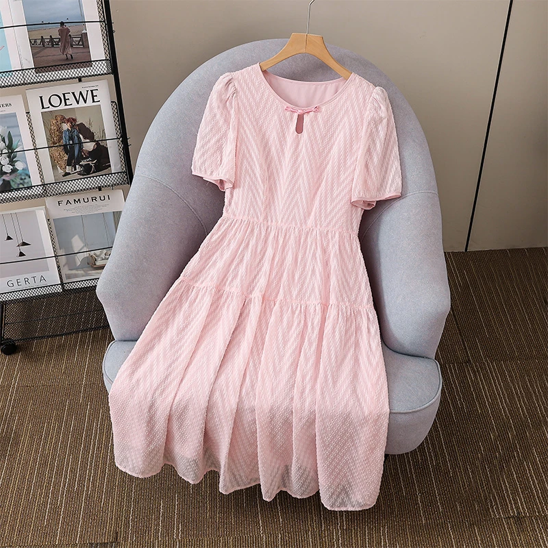 奢姿大码女装2024夏季镂空设计减龄连衣裙胖妹妹盘扣提花裙子