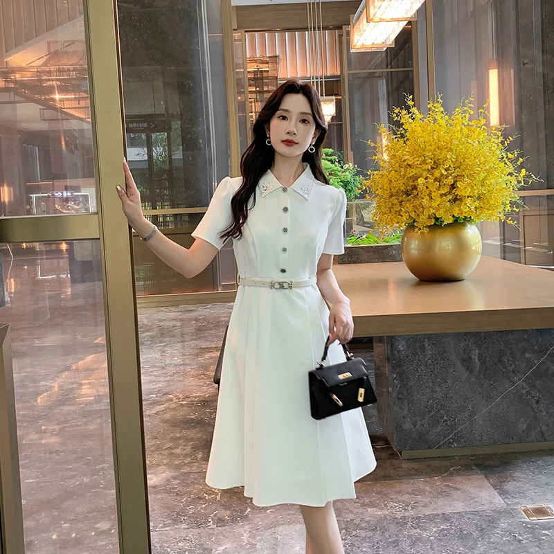 [奢姿轻奢系列]钻饰翻领连衣裙大码女装夏季新款胖妹妹压褶裙子