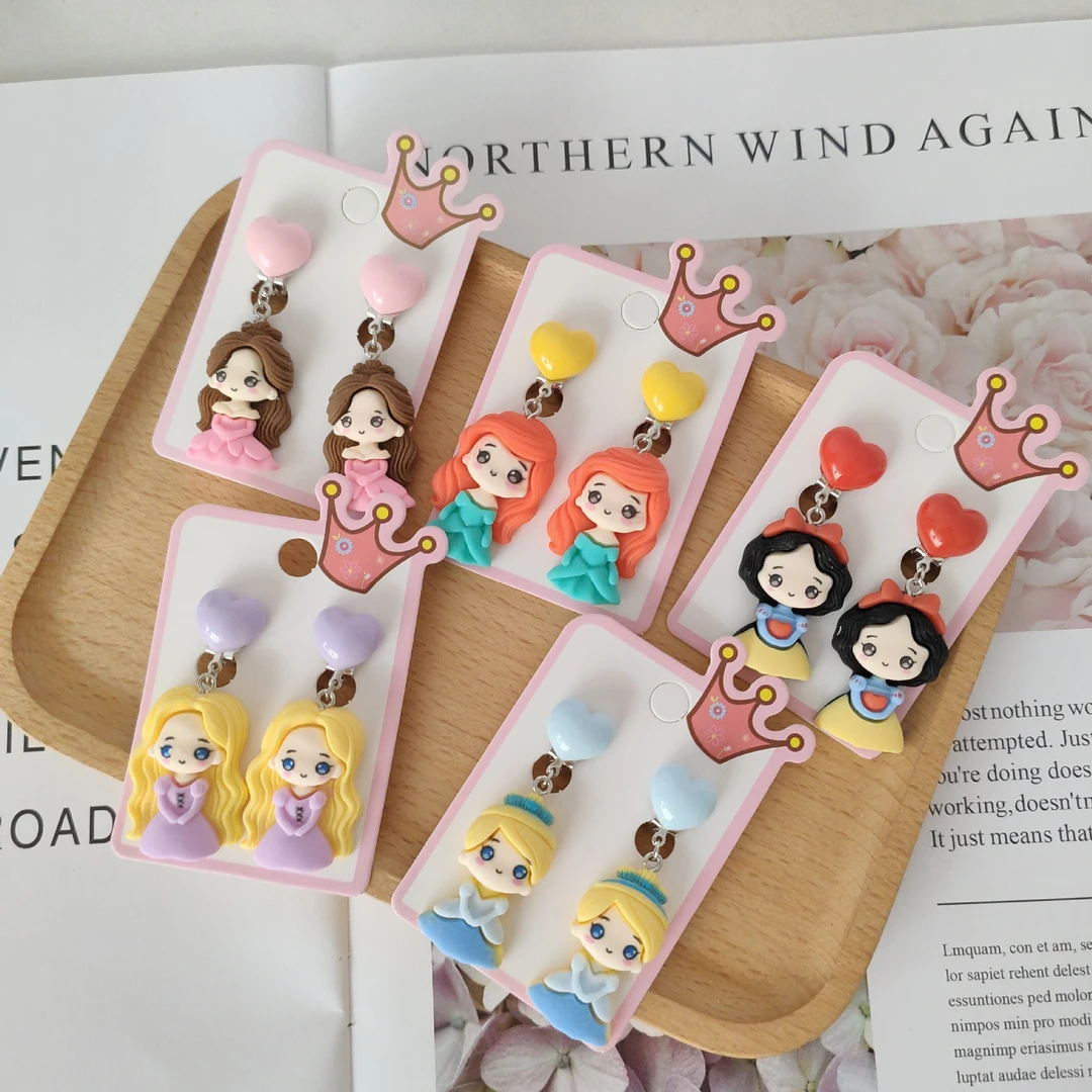 儿童无耳洞耳环甜美可爱卡通爱心白雪公主耳夹吊坠小女孩无痛耳夹