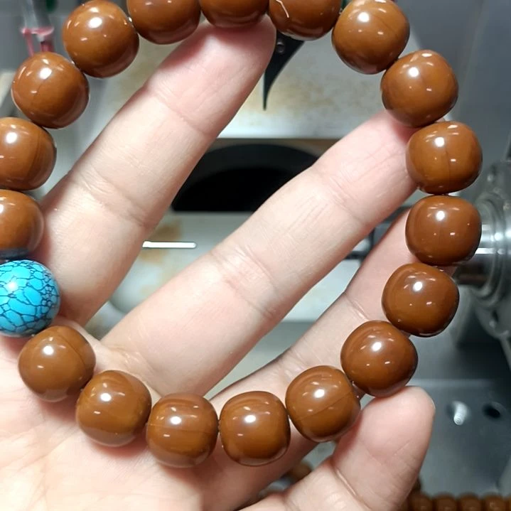 枫***朵猴头核桃吊坠原皮原色