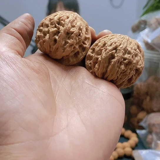 【闪购商品】把件文玩核桃42狮虎兽