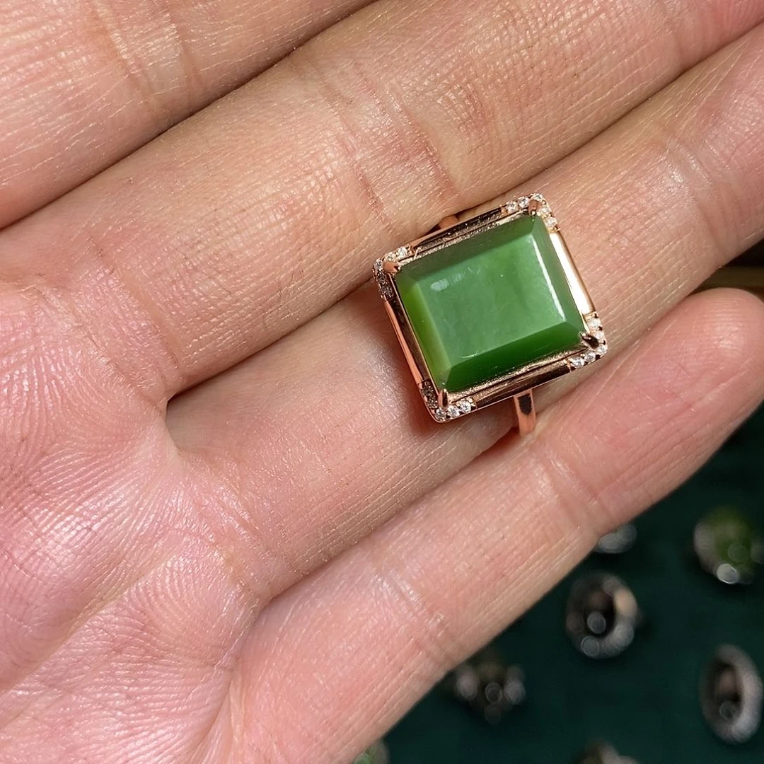 【闪购商品】银S925镶嵌戒指和田玉（碧玉）