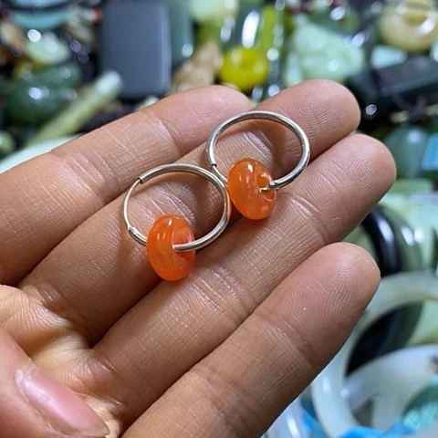 南红玛瑙耳扣未镶嵌多样性发货