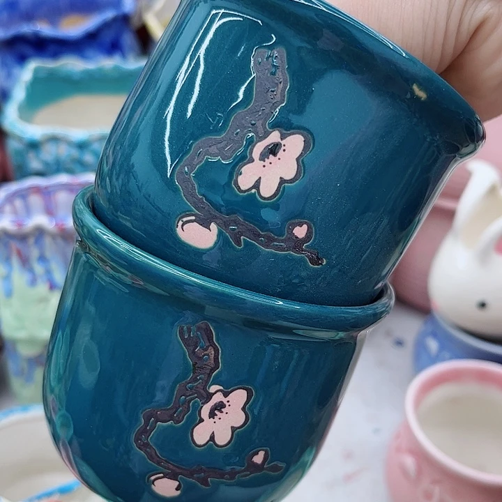 多肉绿植陶瓷花盆9.9包邮，有孔