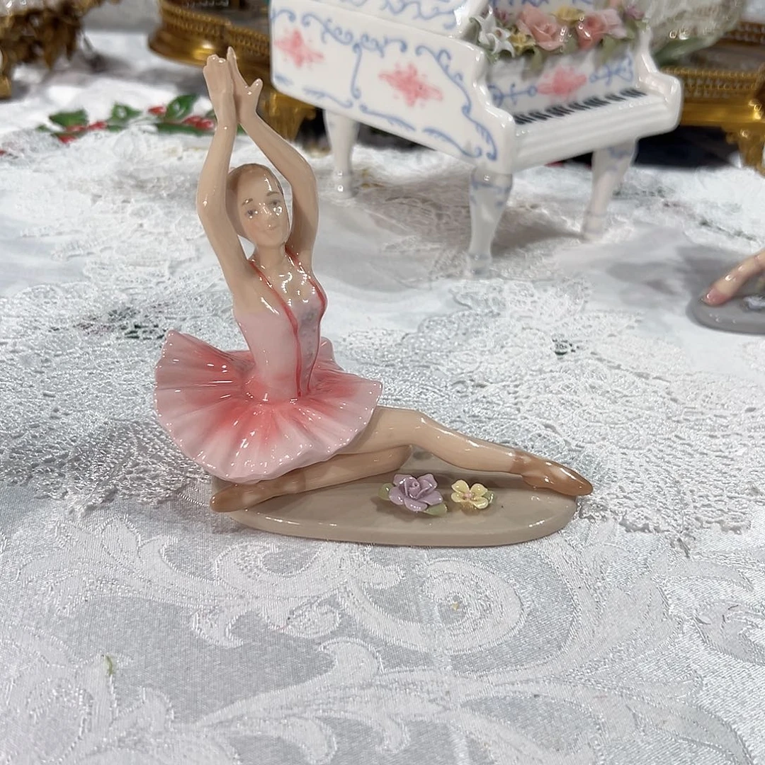 陶瓷0283经典芭蕾舞女孩