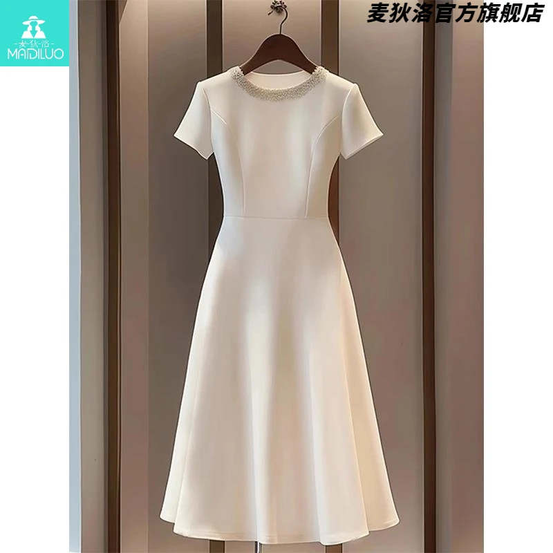 小香风白色连衣裙女夏季轻奢高端正式场合大方得体宴会礼服长裙子