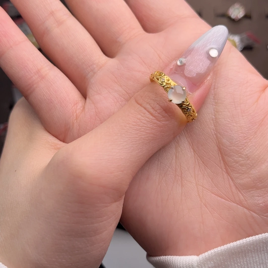 翡翠戒指银S925镶嵌66666