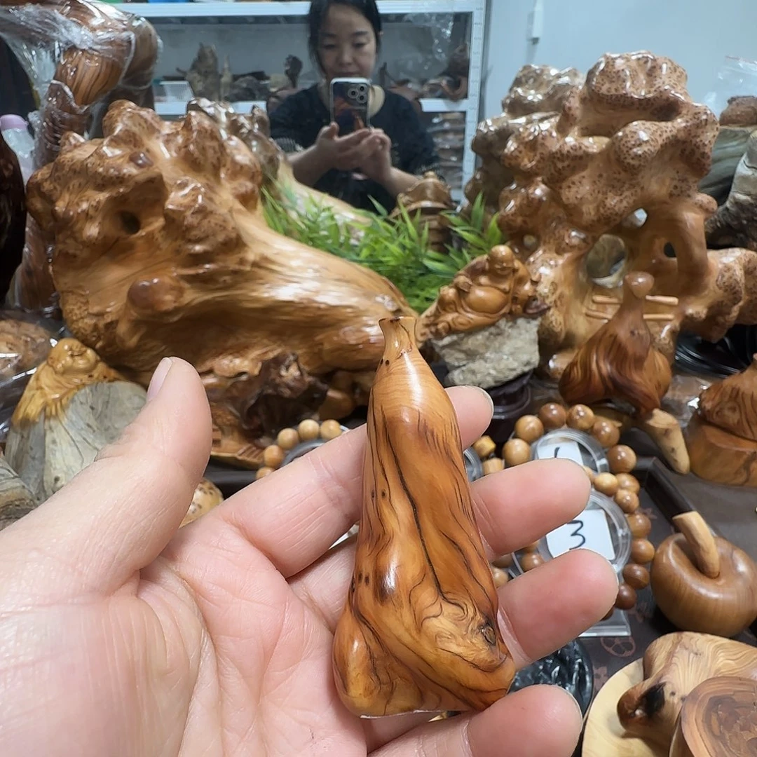 大***午柏木（崖柏）太行崖柏陈化黑油随型迷你瓶