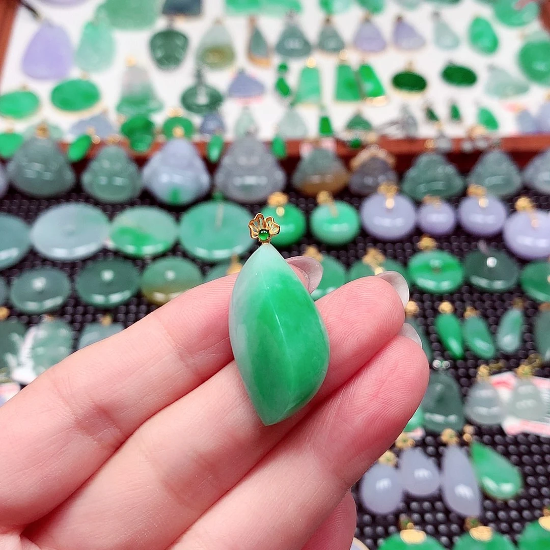 翡翠18K金镶嵌吊坠(不含链)