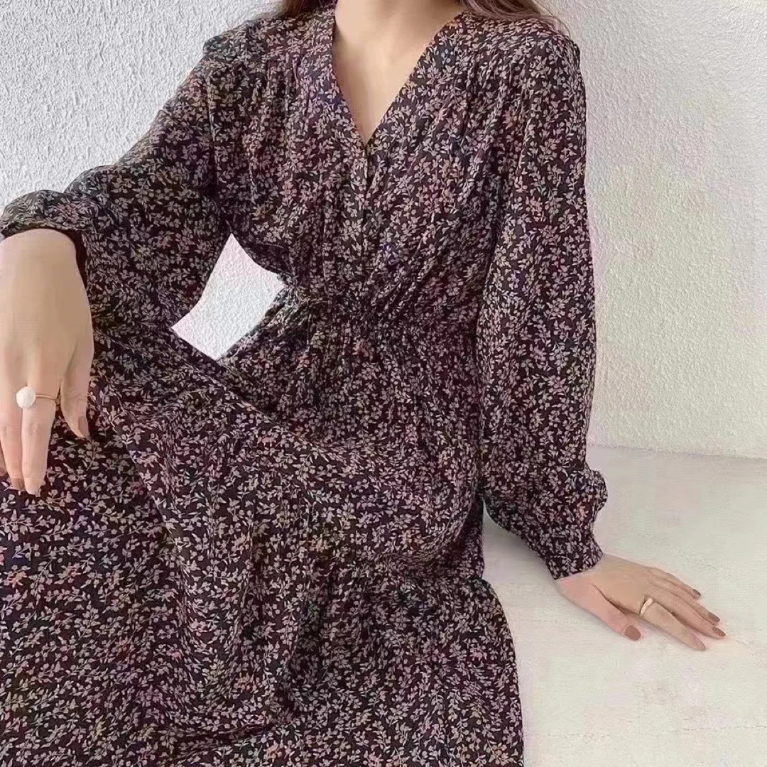 YY-2025秋季新款法式轻奢碎花连衣裙宽松显瘦展现名媛气质