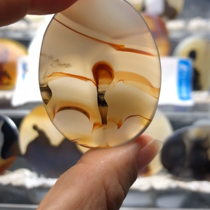 合金玛瑙/玉髓珠宝奇石80