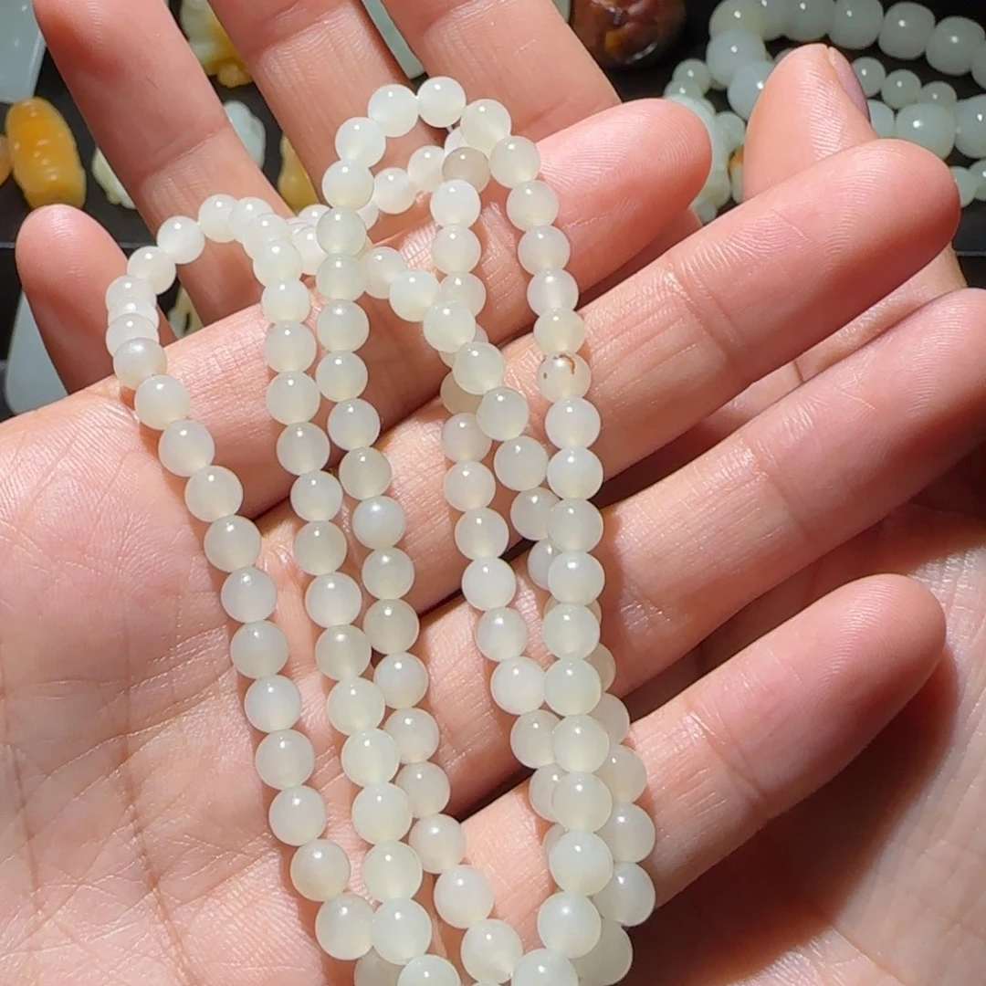 用***6和田玉未镶嵌颈饰