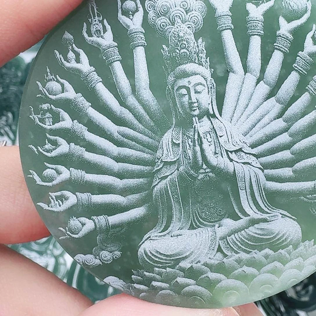 翡翠未镶嵌颈饰天然的A货翡翠多样性发其一