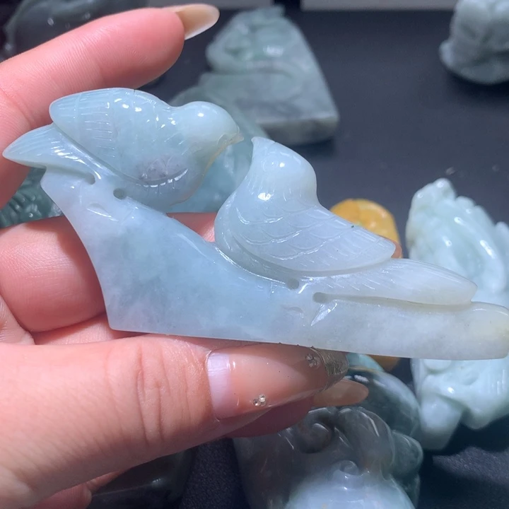 翡翠未镶嵌颈饰保真天然A货翡翠