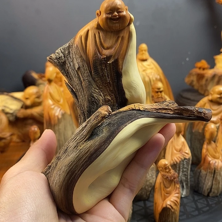 柏木（崖柏）弥勒佛