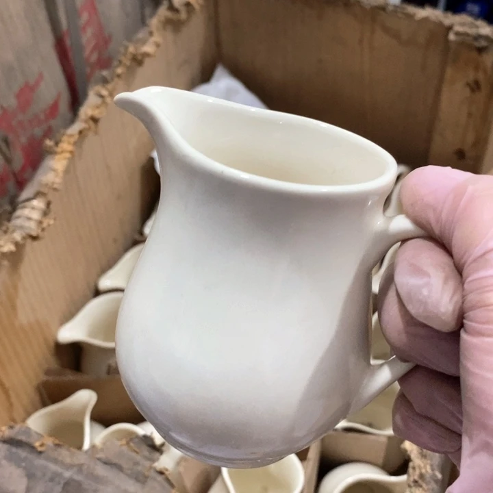 瓷片象牙瓷公道杯