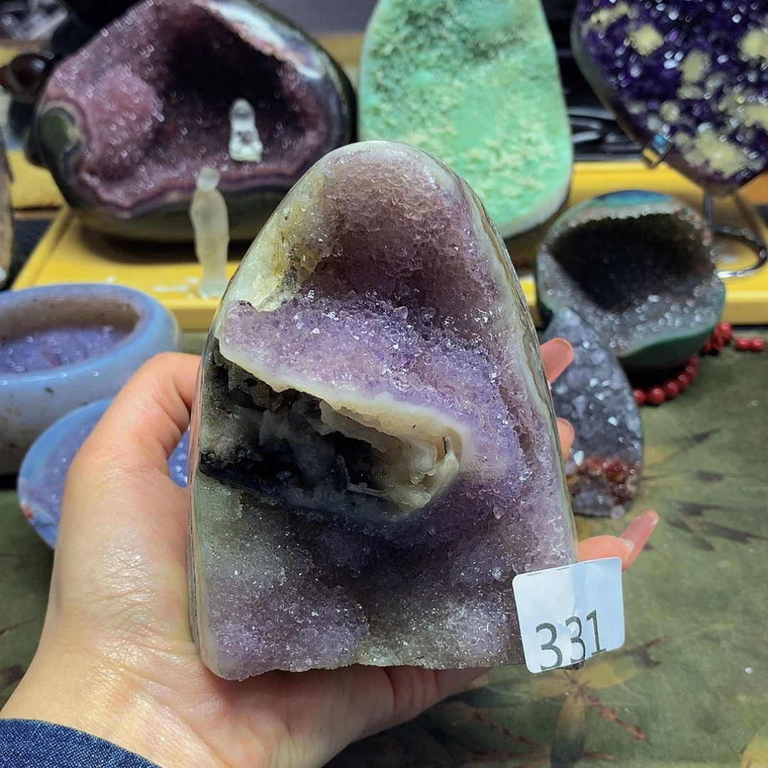 紫晶大型摆件（非配饰）未镶嵌