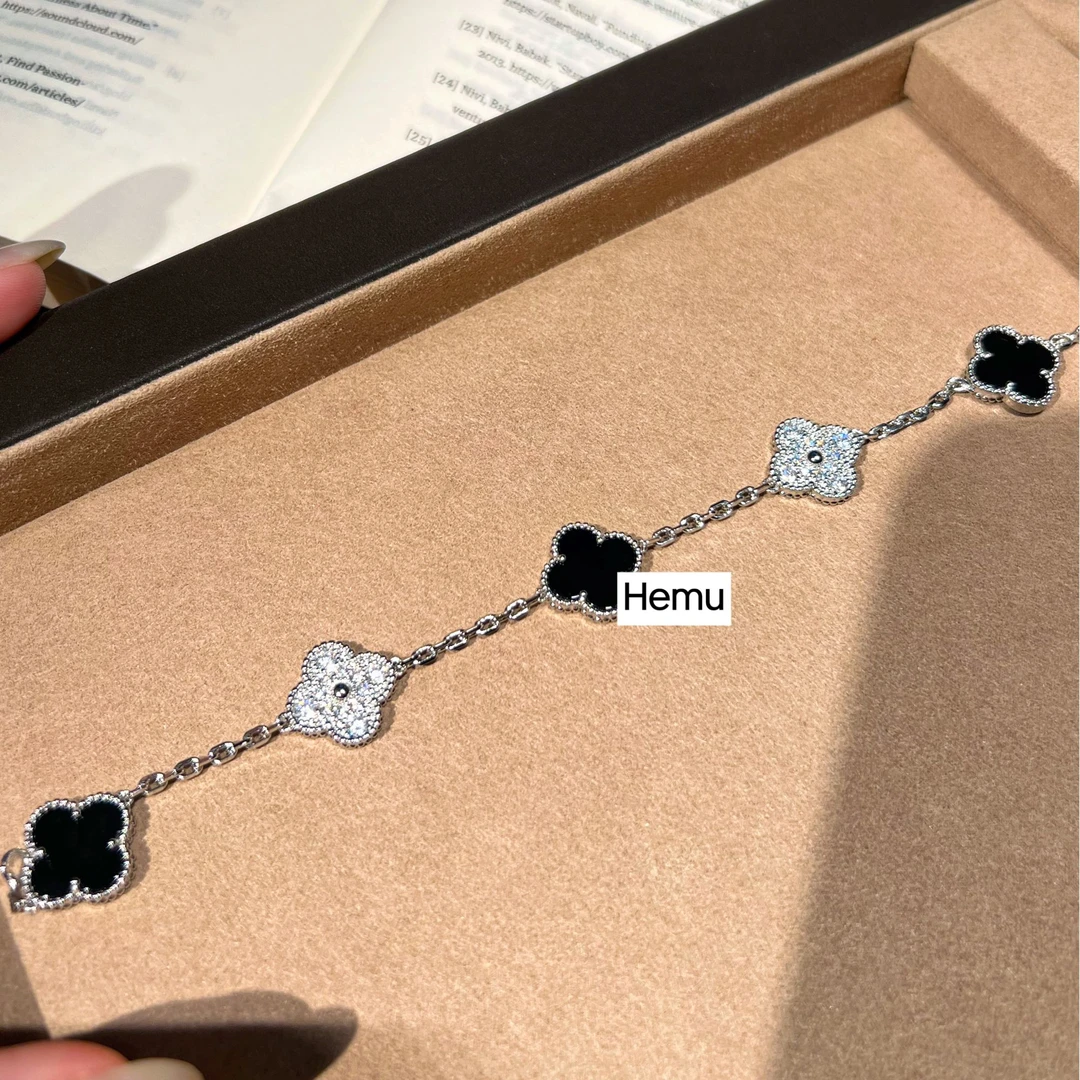 合金手链 黑银高级小花手链